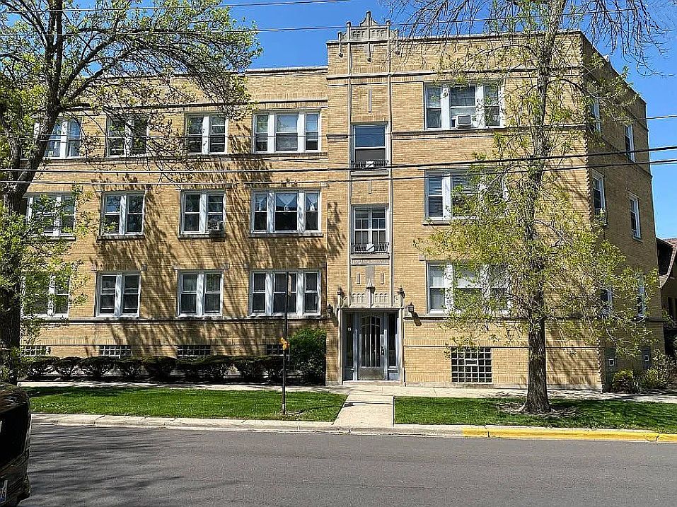 1st image of 6868 N Overhill Ave #3
