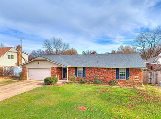 11 N Rice Ave, Shawnee, OK 74804