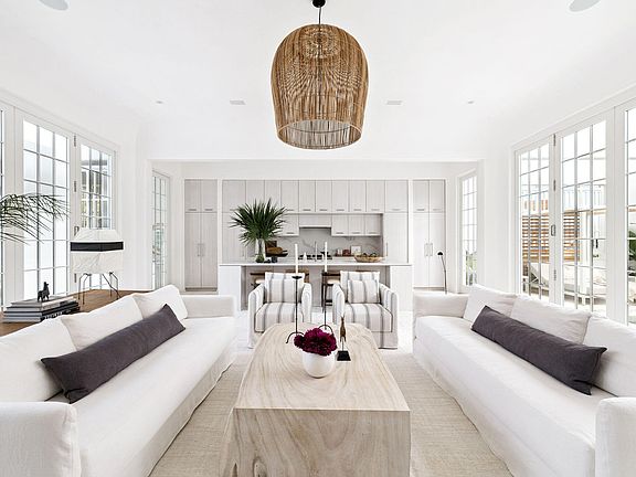 5th image of 53 Portico Ave