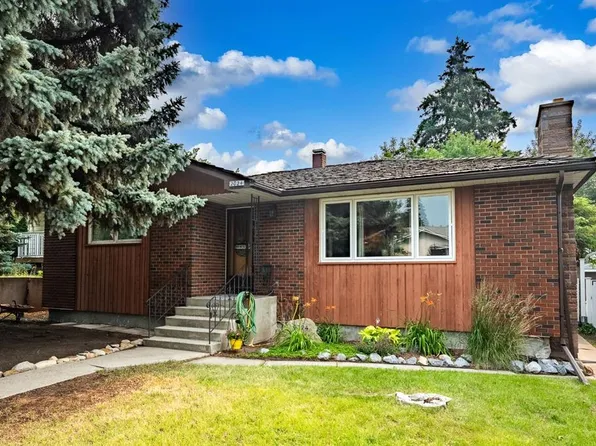 2024 W Crocus Rd NW, Calgary, AB T2L 0Z8
