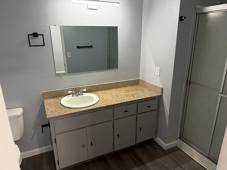 2400 Eilers Ln #1401 — Photo 9