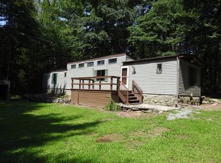 107 Griffin Rd, Cuddebackville, NY 12729