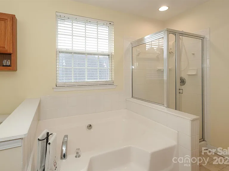 Horizon Cir — Photo 8
