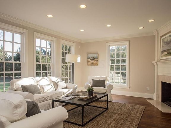 2nd image of 3888 Farber Ct