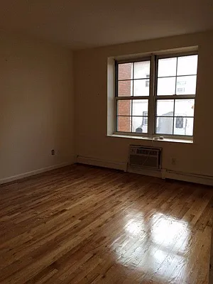 Rented by Real Broker NY LLC | media 55