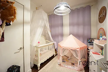 Rented by Rennit Inc.