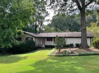 201 Pinewood Rd, Dalton, GA 30721