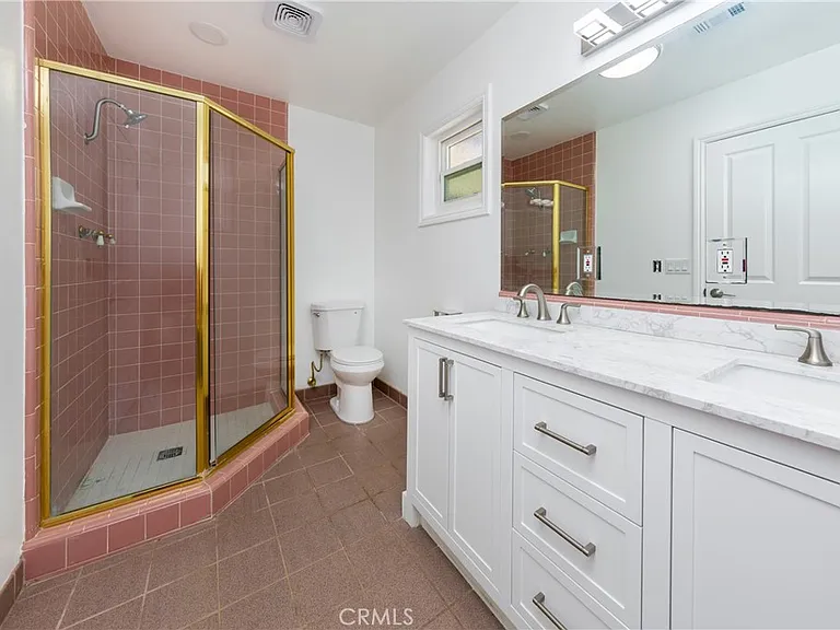 6401 Hubbard Rd — Photo 11