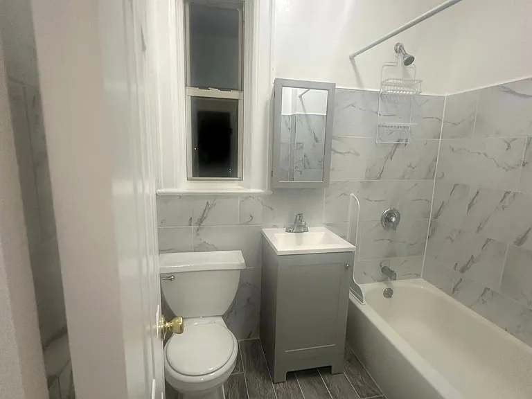 Hudson Crest - Cliffside Park — Photo 14