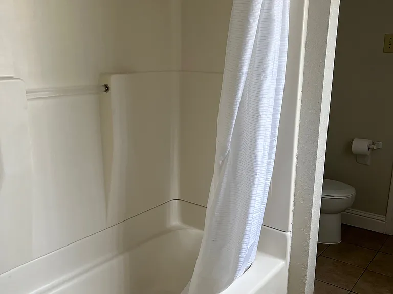 1569 Mono Ave — Photo 10
