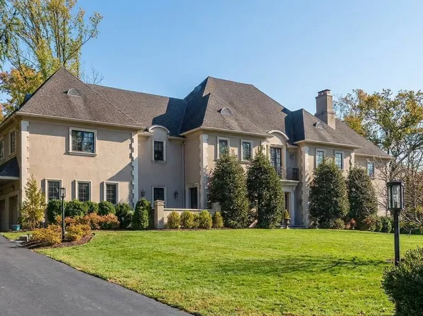 621 Great Springs Rd, Bryn Mawr, PA 19010