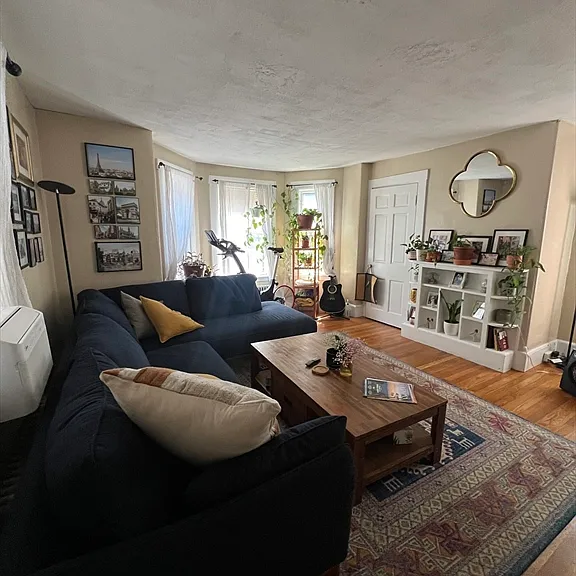 152 Kelton St #1 — Photo 2