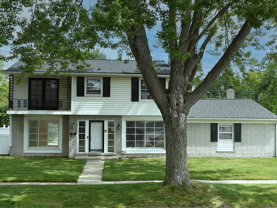 1st image of 26004 Shirley Ln