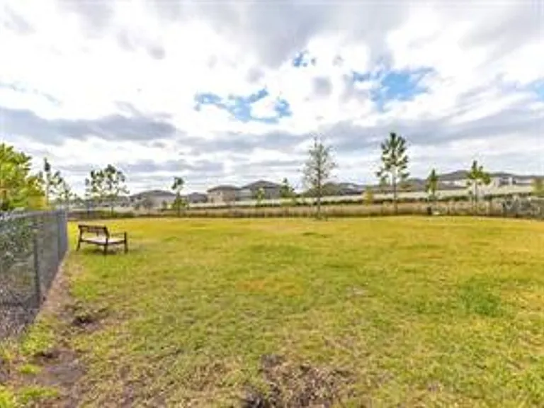 3137 Marine Grass Dr — Photo 49