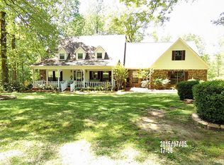 1020 Hickory Ridge Dr, New Albany, MS 38652