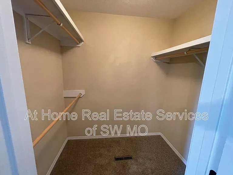 3222 W Wick — Photo 9