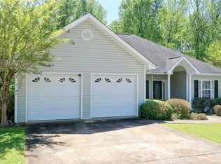 2003 Autrey St, Opelika, AL 36801