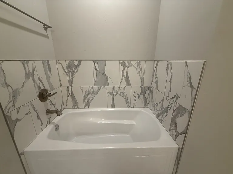 9544 Monterey Dr — Photo 10