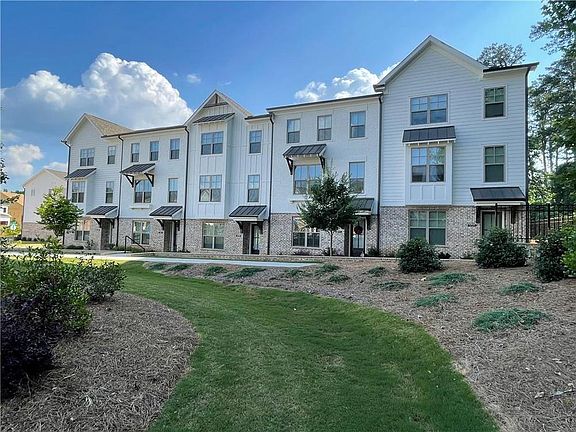 Gorgeous Farmhouse style - Photo is not of actual townhome building