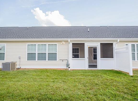 5th image of 7752 Homeplace Ct #2