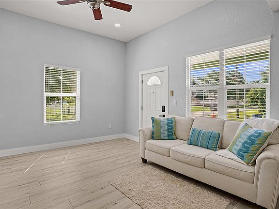 5th image of 2601 W SAINT CONRAD STREET