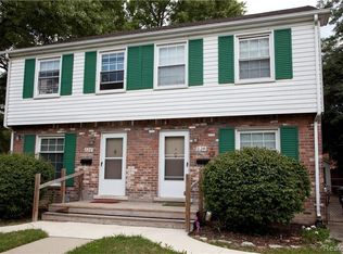 226 Alter Rd, Detroit, MI 48215