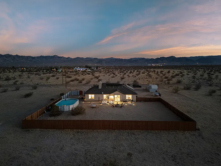 64184 Sun Mesa Rd — Photo 47