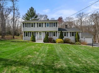18 Black Pond Hill Rd, Norwell, MA 02061