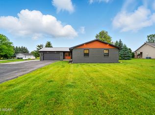 3485 Sugar Creek Rd, Lima, OH 45807
