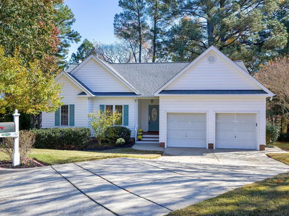 105 Grassy Ridge Ct, Apex, NC 27502