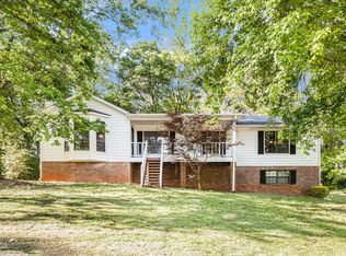 2968 Rolling Green Rdg, Douglasville, GA 30135