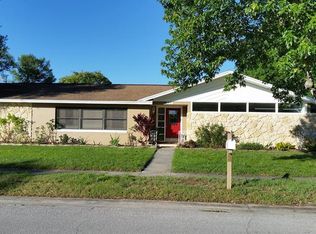 326 Robin Hill Dr, Altamonte Springs, FL 32701