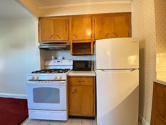 1st image of 26-39 28th St #3