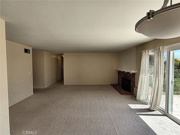 5th image of 28845 Briarhurst Dr
