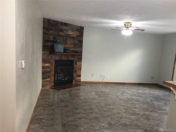 3rd image of 8747 Mardi Gras Dr