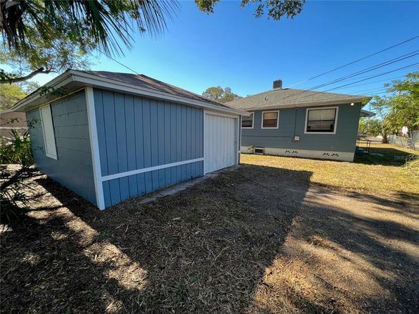 saint-petersburg-florida-81387809 picture