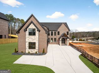 403 Thunder Rd, Buford, GA 30518