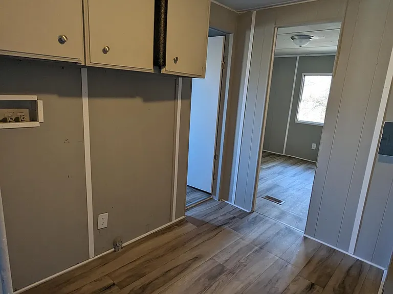 154 Callaway Ln — Photo 24