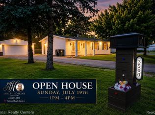 3500 Grafton St, Orion, MI 48359