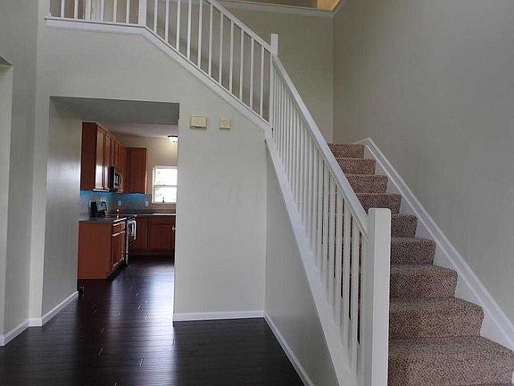 4th image of 7911 Crescent Dr