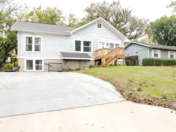 320 Florida St #1 & 2, Lawrence, KS 66044