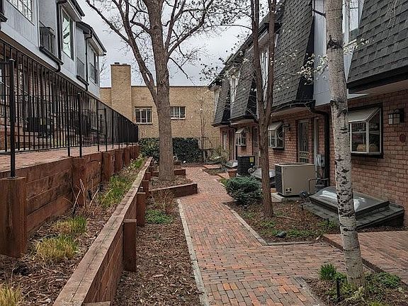 2nd image of 690 N Pennsylvania St APT 9