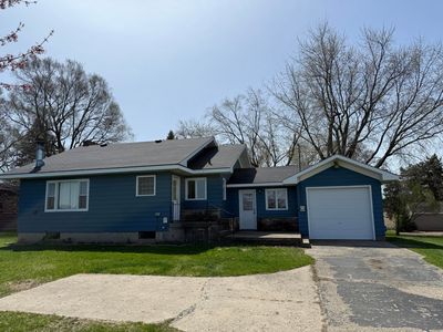 3830 E Howard City Edmore Rd, Edmore, MI, 48829