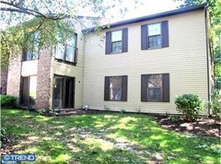 5-A W Bluebell Ln, Mount Laurel, NJ 08054