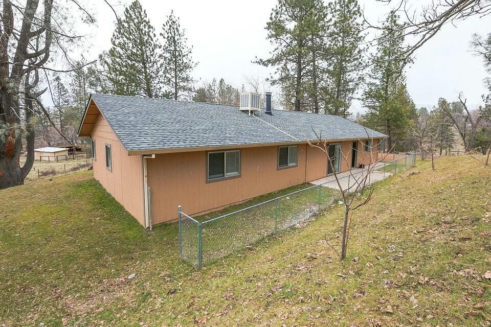 1st image of 5565 Woodcutters Way