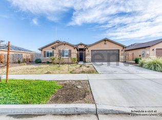 2431 Elizabeth Dr, Hanford, CA