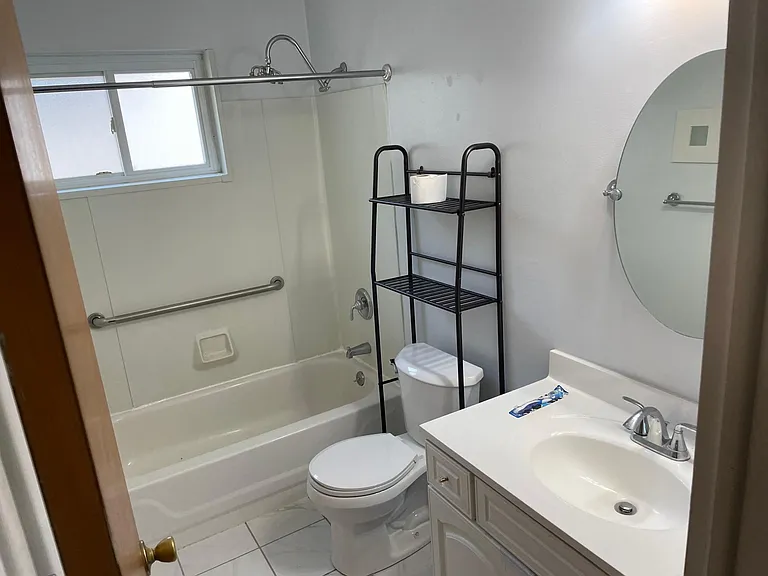 5341 Jackson St — Photo 8