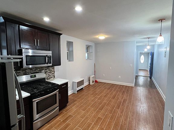 4th image of 44 E 89th St #2