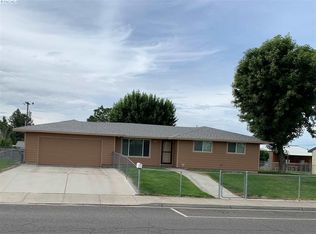2704 W Brown St, Pasco, WA 99301
