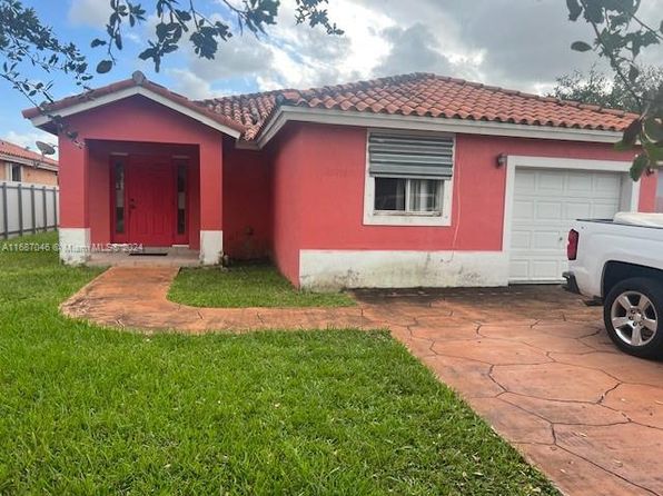 12418 SW 230th St, Miami, FL 33170